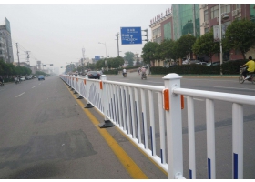 泰州市市政道路护栏工程
